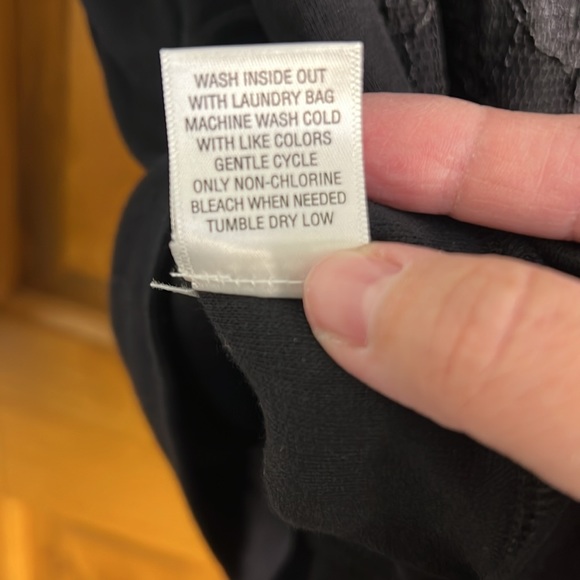 NWT Laura Ashley black jacket w lace accents size L - Picture 7 of 7